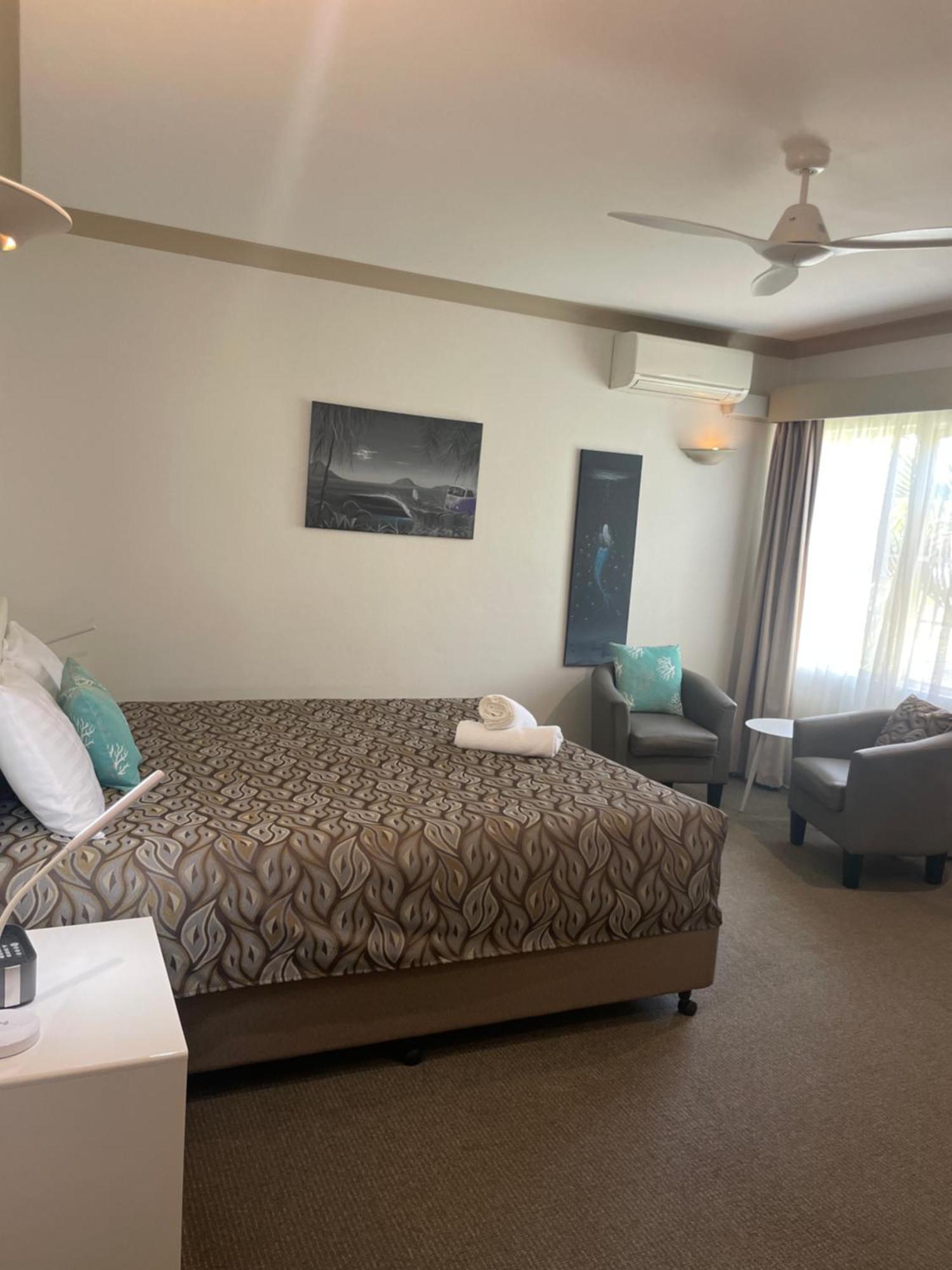 Oasis Inn Ulladulla - Welcoming Guests 18 Years And Older Екстериор снимка