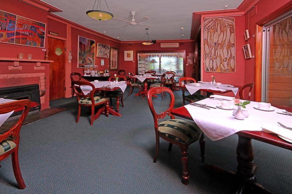 Oasis Inn Ulladulla - Welcoming Guests 18 Years And Older Екстериор снимка